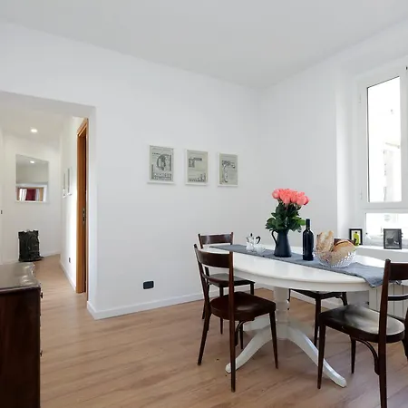 Monti Central Apartment-3
